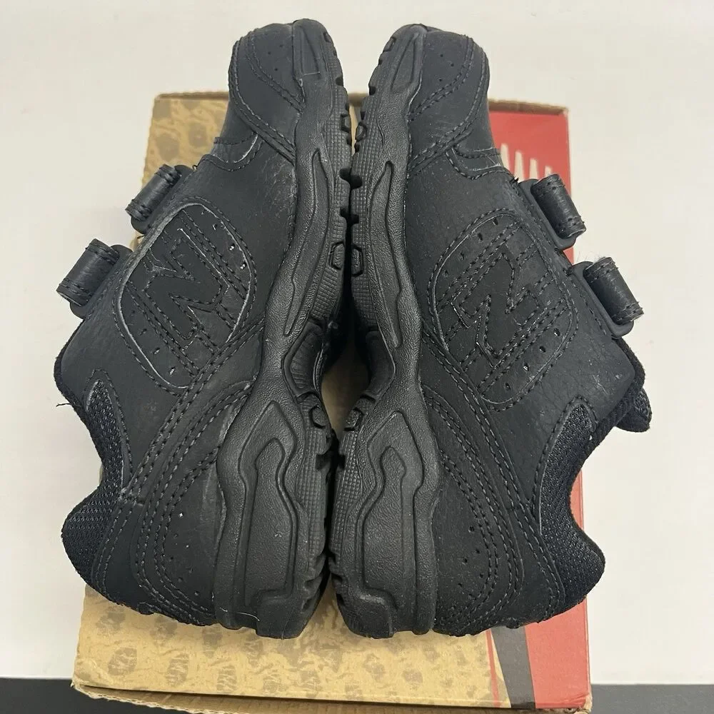 New Balance 623 Black Leather Training Uniform Hook Loop Shoes SZ 11 W